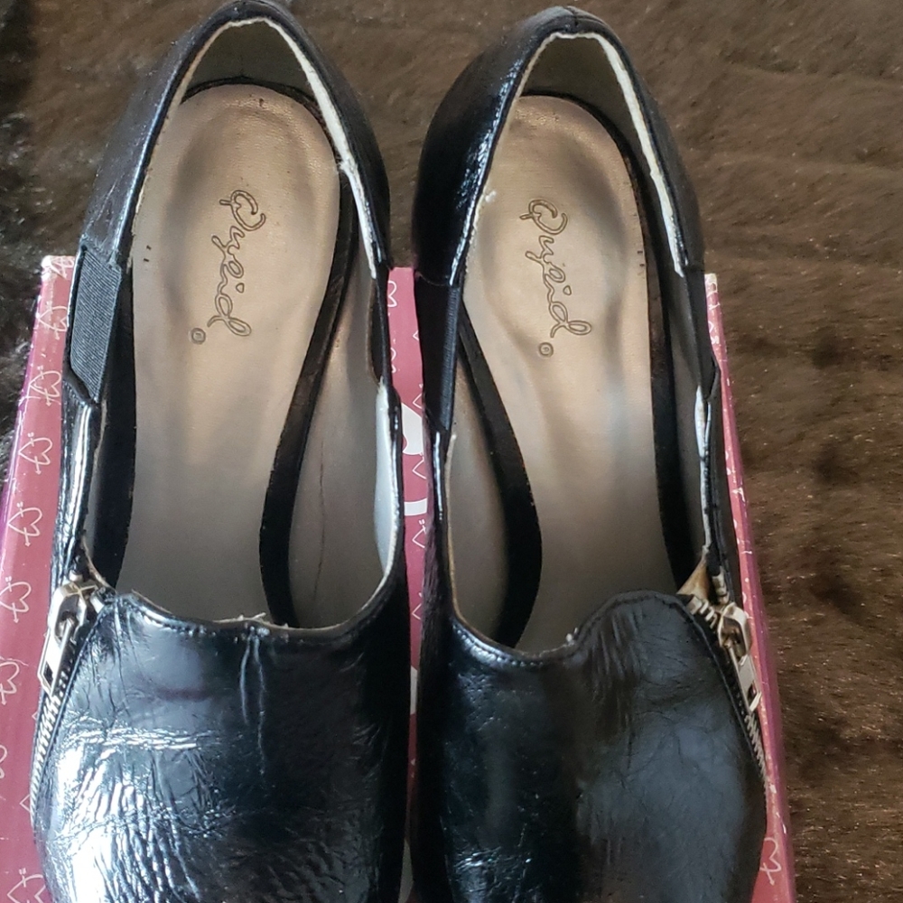 Heels - Picture 5 of 6
